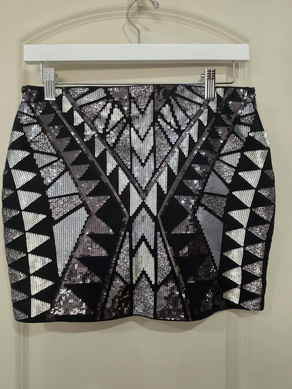 Express Aztec Black And Silver Sequin Mini Skirt  XS NWOT